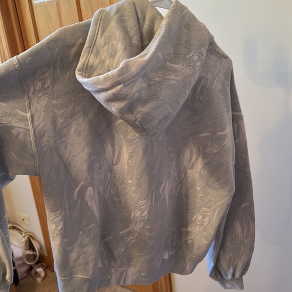 Abercrombie and Fitch Sweatshirt - Picture 3 of 3